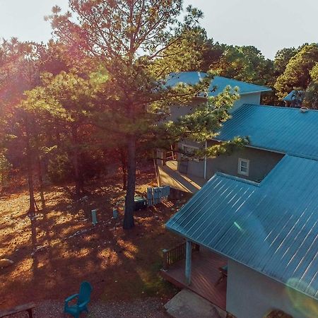 Broken Bow Cottage With Deck, Hot Tub And Fire Pit! Luaran gambar