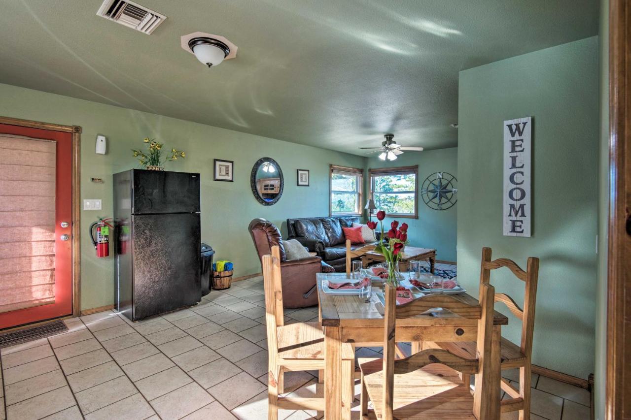 Broken Bow Cottage With Deck, Hot Tub And Fire Pit! Luaran gambar