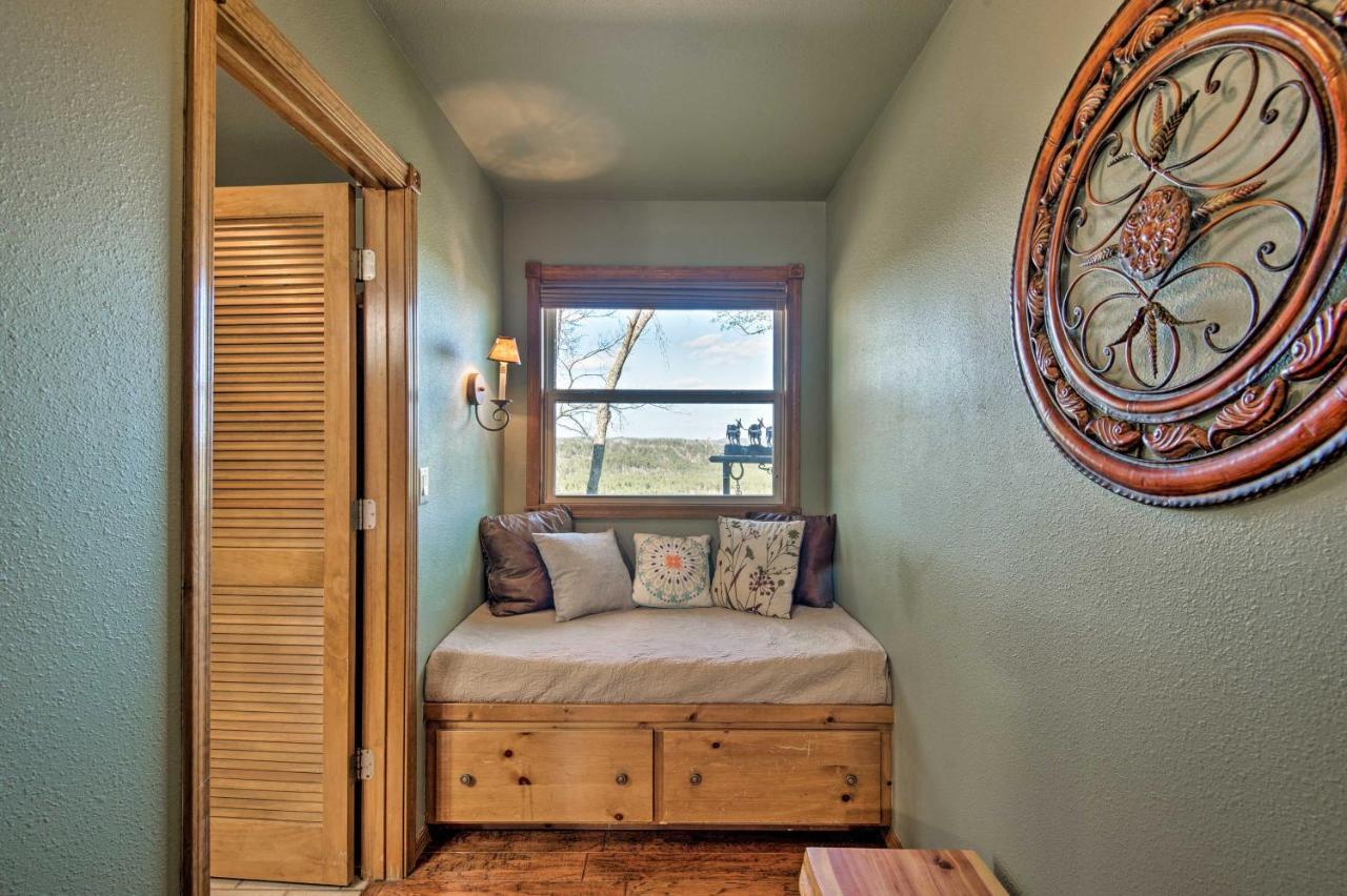 Broken Bow Cottage With Deck, Hot Tub And Fire Pit! Luaran gambar